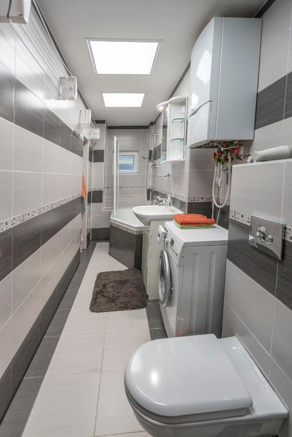 Apartment Ferdinand Karlovy Vary Esterno foto