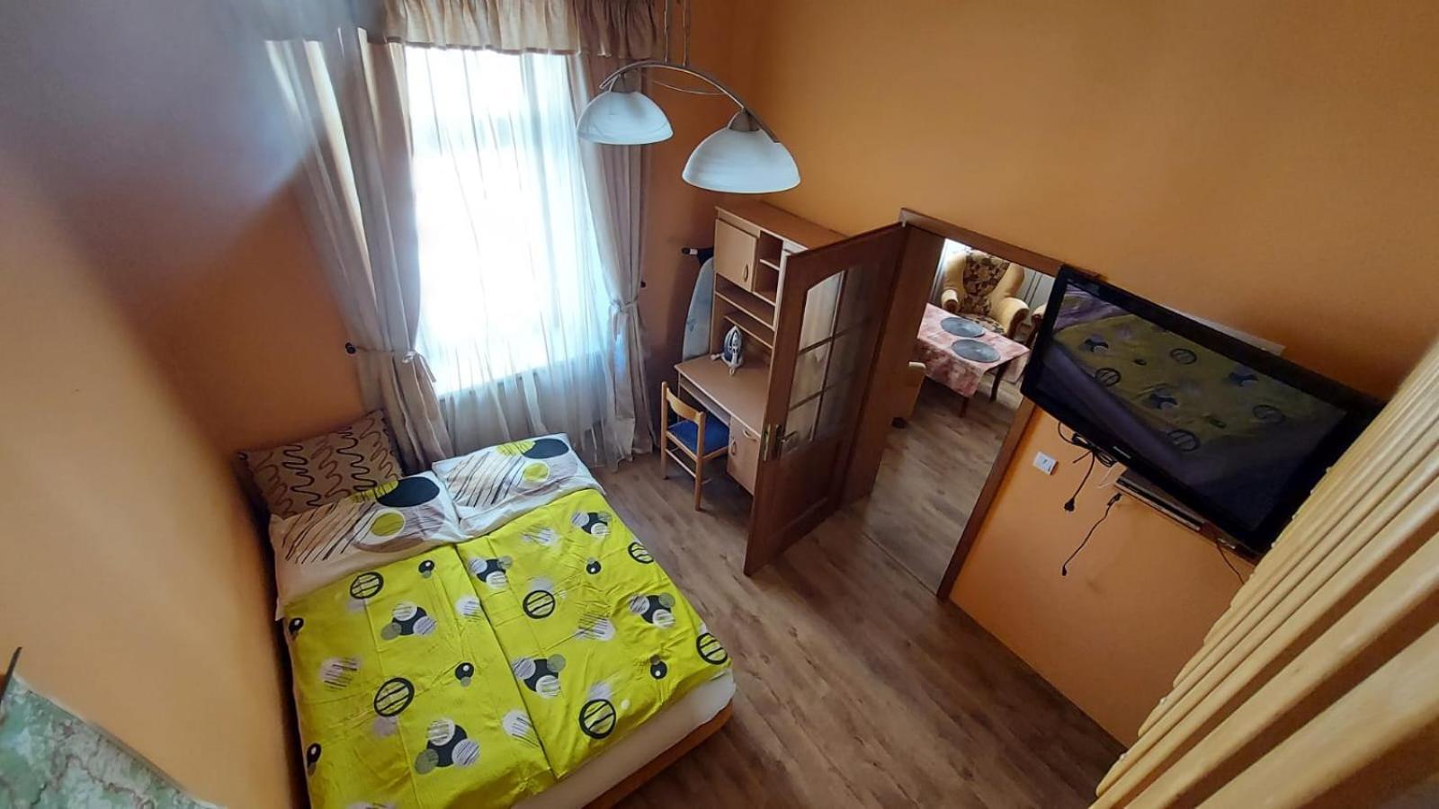 Apartment Ferdinand Karlovy Vary Esterno foto