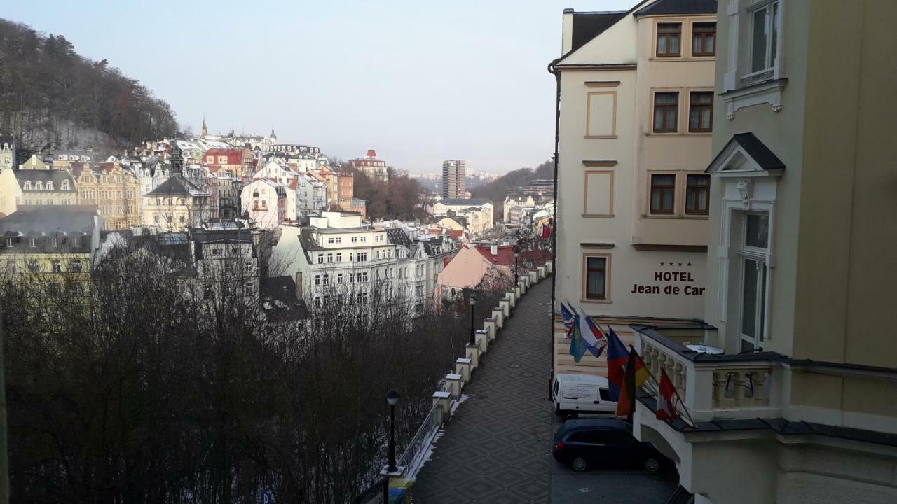 Apartment Ferdinand Karlovy Vary Esterno foto